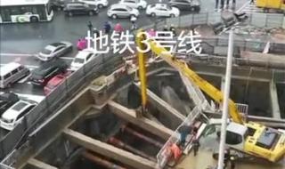暴雨中的长沙:部分地铁停运 暴雨中的长沙:部分地铁停运