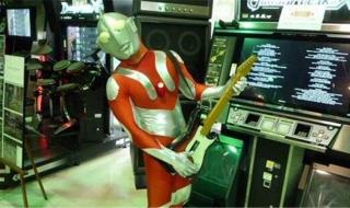 为什么我有了奥特曼变身器 为什么我有了奥特曼变身器